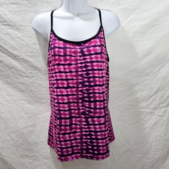 Y2K athletic athleisure champion built in bra racerback tank top - Picture 2 of 4